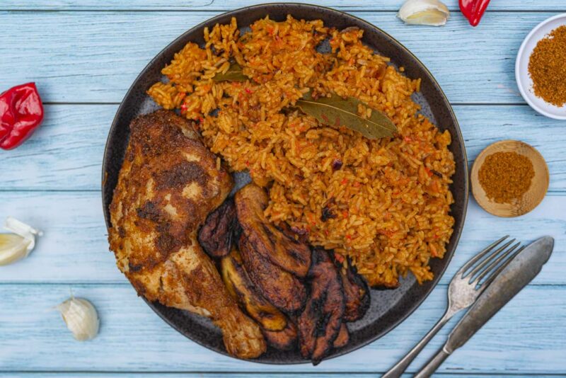 Jollof rice, plantain & chicken