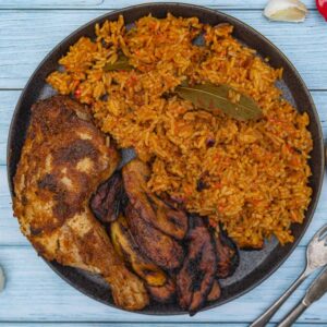 Jollof rice, plantain & chicken
